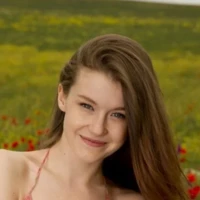 Эмили Блум Emily Bloom