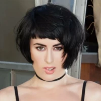 Олив Гласс Olive Glass