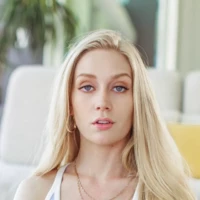 Эмма Старлетто Emma Starletto