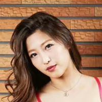 Эмири Момота Emiri Momota