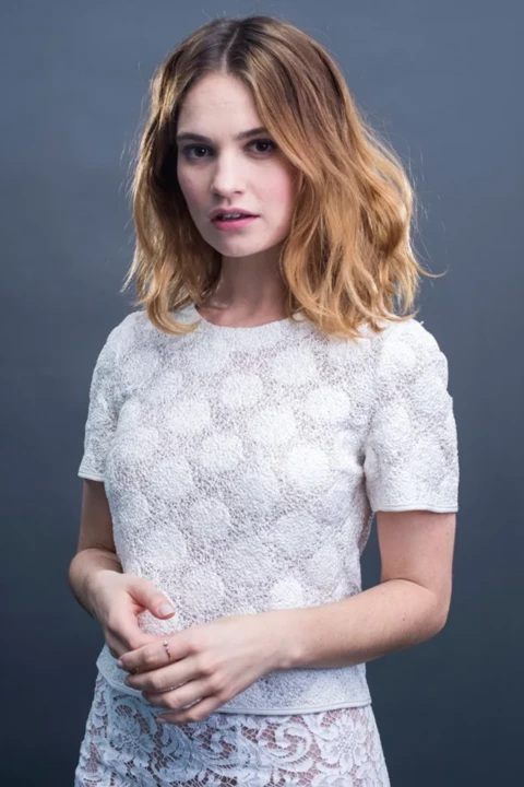 Lilly James
