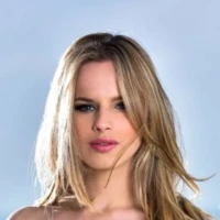 Джиллиан Янсон Jillian Janson